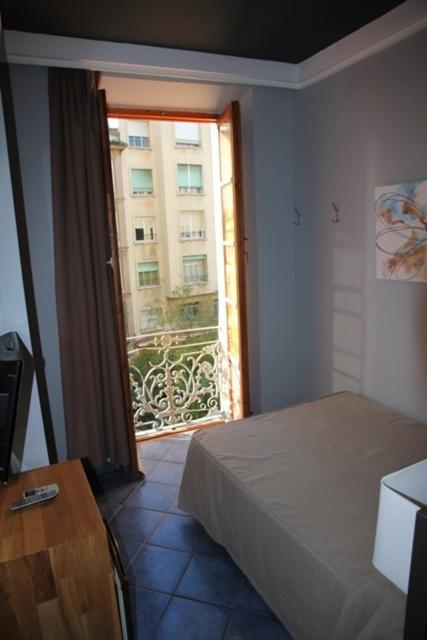 Hostal Plaza Ruiz Ceuta Szoba fotó